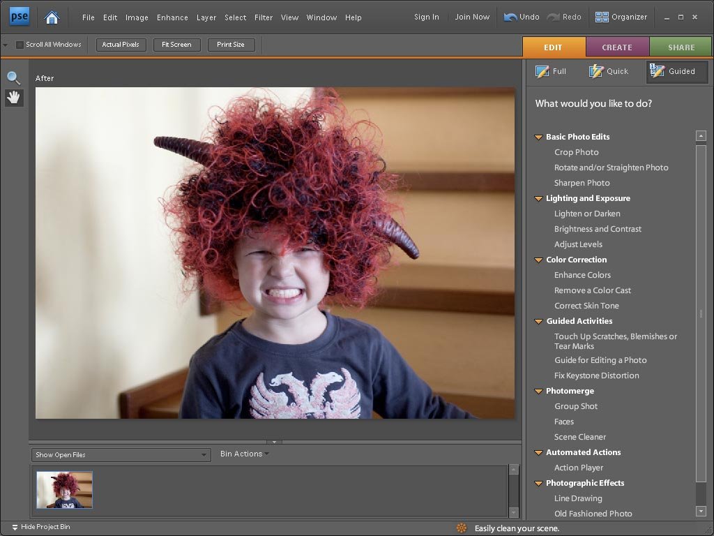 V režimu průvodce vám PSE postupně radi, jak postupovat a uči vás pracovat s jednotlivými nástroji.